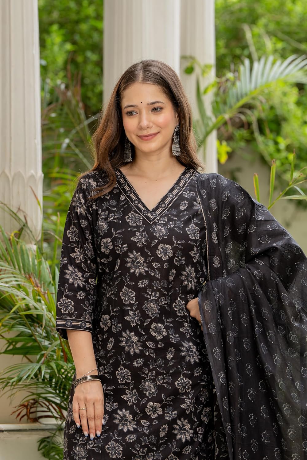 Rangnavi Women's Printed Pure Cotton V-Neck Straight Kurta with Pants and Dupatta Set | Ethnic Set |Kurta Set - image 3