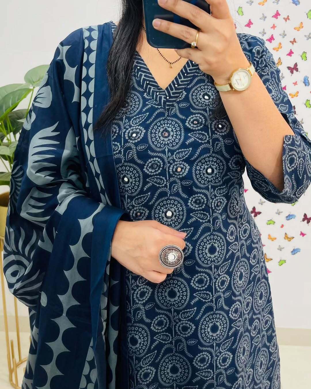 BLUE